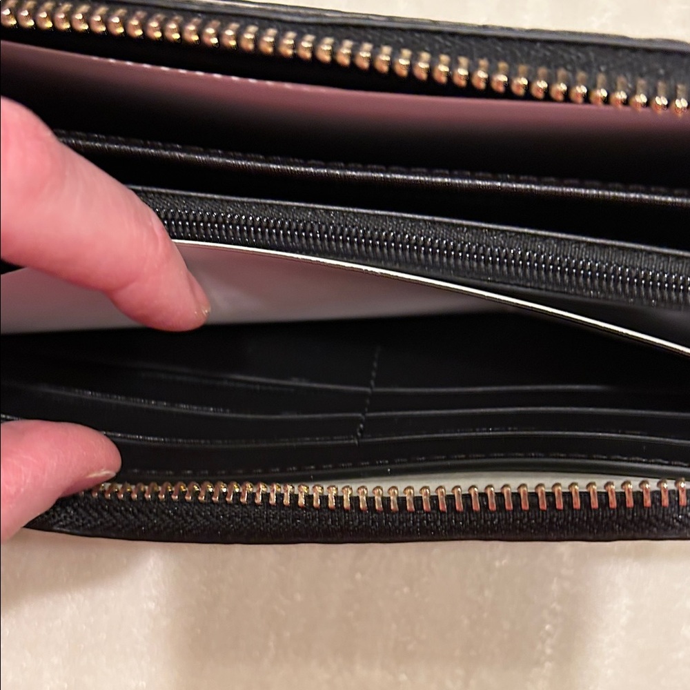 Kate Spade Women’s Black Wallet Hollie Clover Geo Embossed NWT - Picture 7 of 10